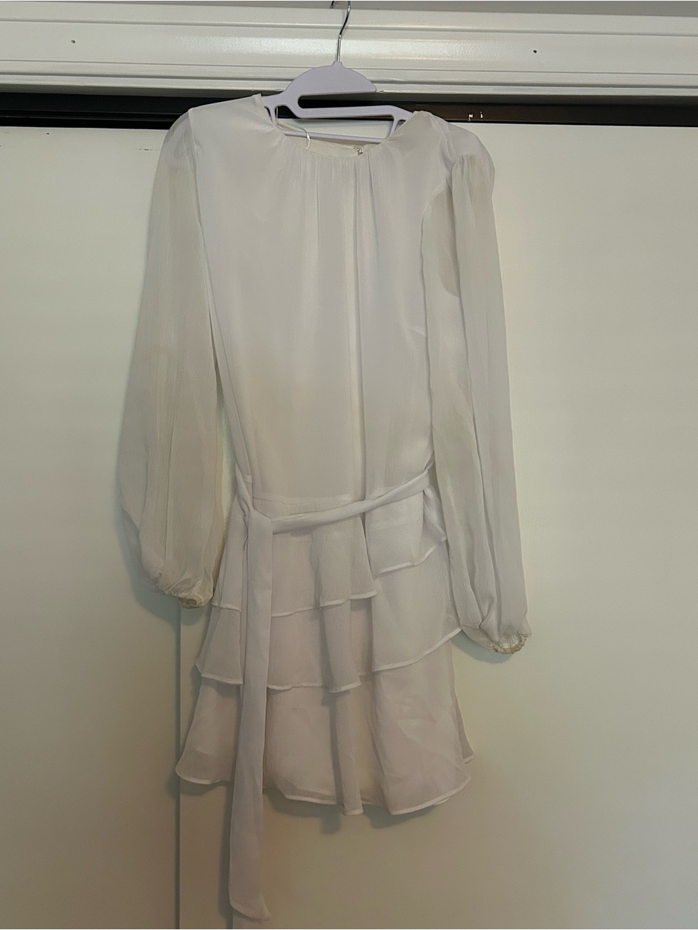 Express Chiffon Tiered Long-Sleeve Dress in White